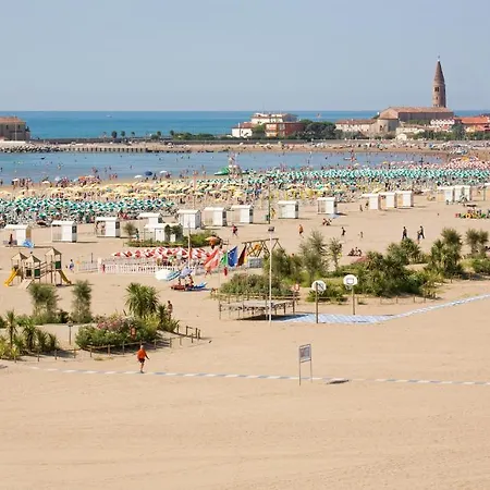 Garden Sea Wellness & 4 Stelle Superior Каорле